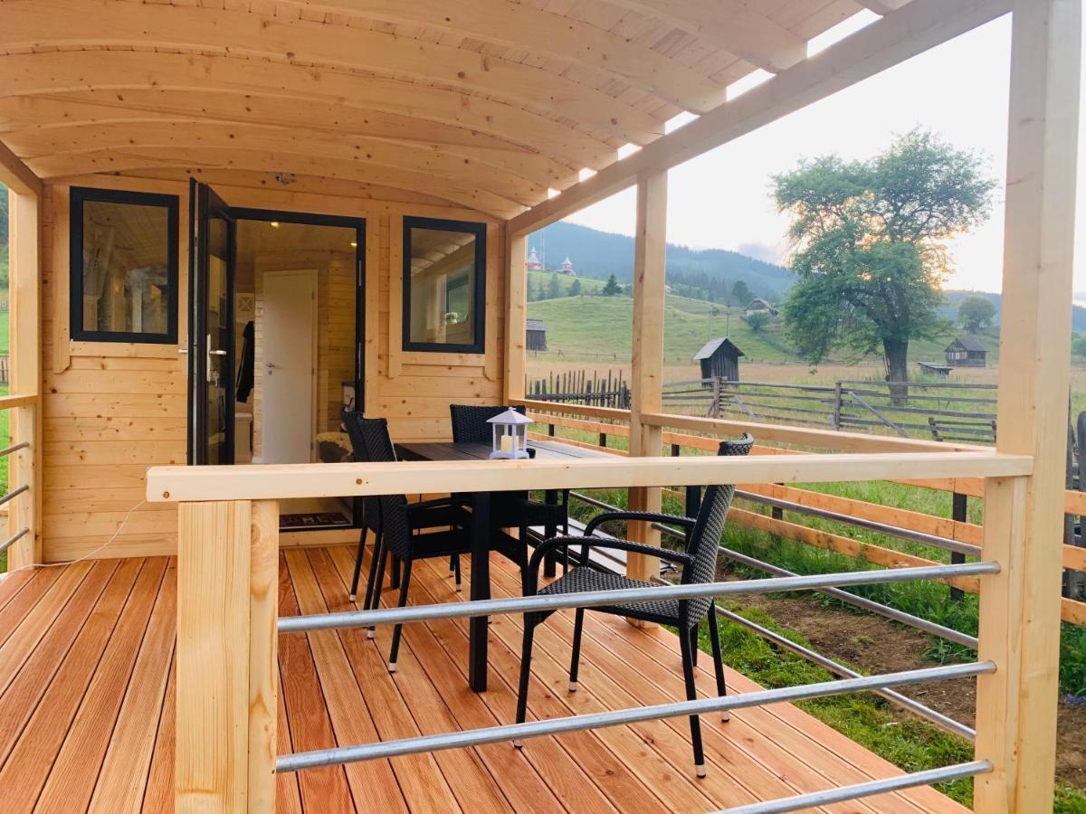 La Casuta Din Ciocanesti Exclusive Exterior photo