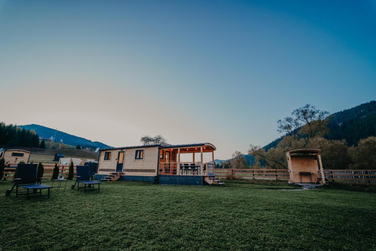 La Casuta Din Ciocanesti Exclusive Exterior photo